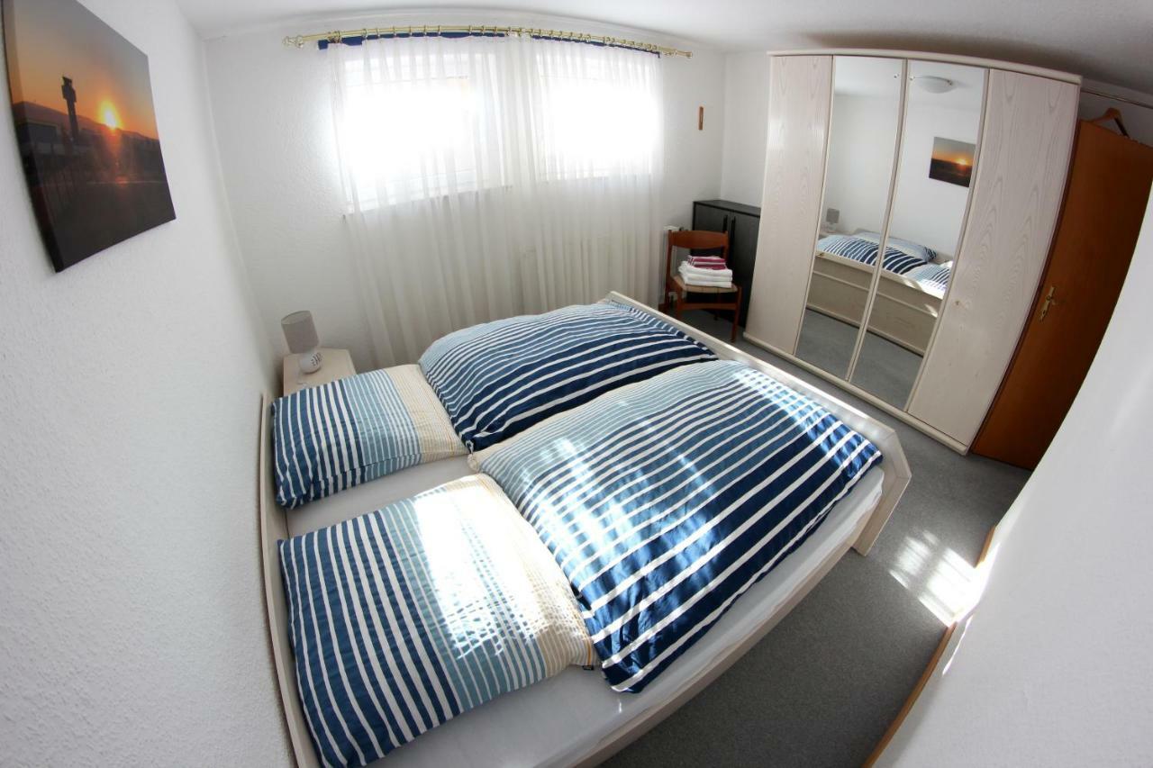 Ruhige Und Gemuetliche Ferienwohnung In Calden 외부 사진