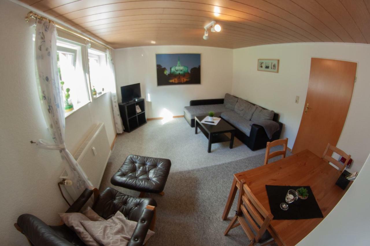 Ruhige Und Gemuetliche Ferienwohnung In Calden 외부 사진
